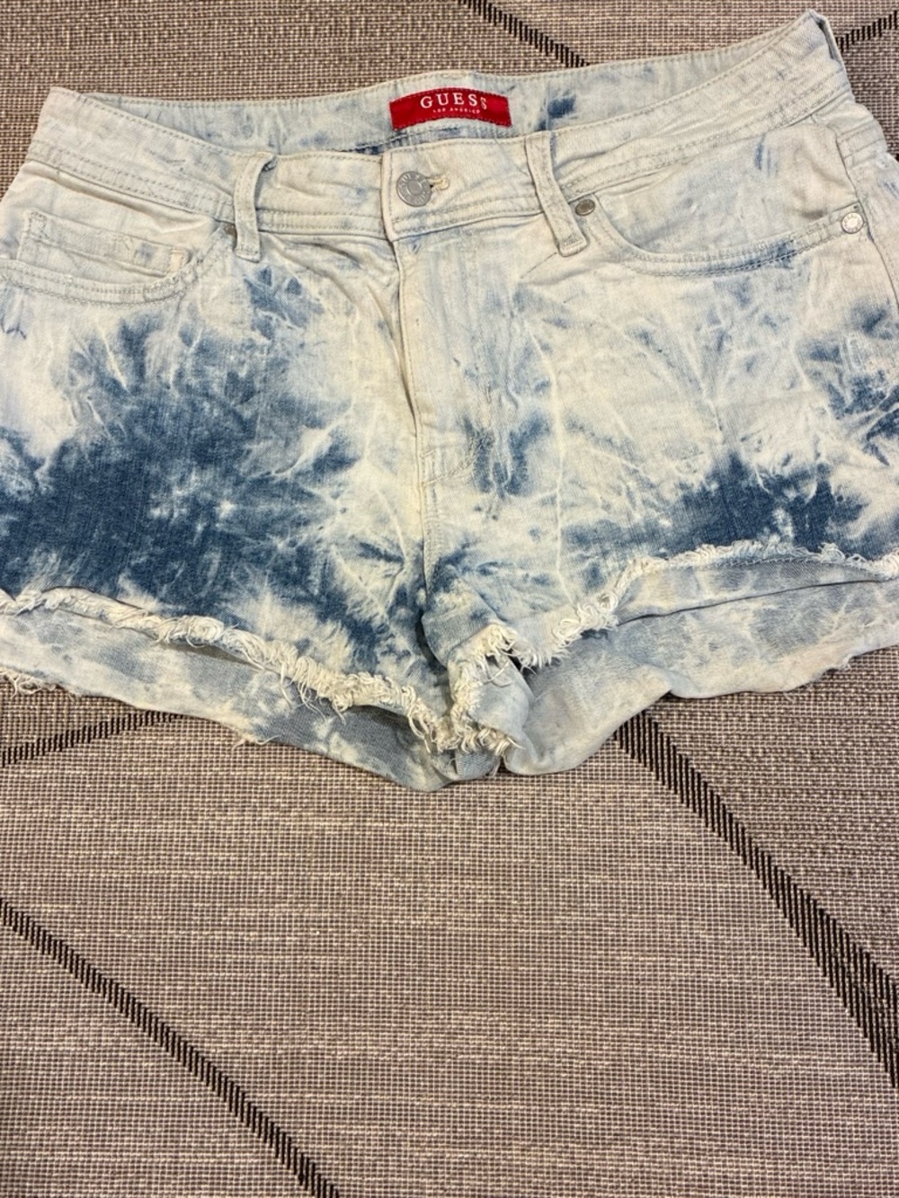 GUESS Women's Blue and White Tie-Dye Denim Cutoff Shorts